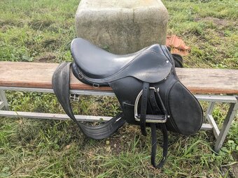 Anglické sedlo 17,5" - 3