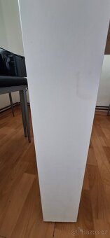 Jídelní stůl - 3