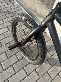 Prodám BMX kolo Subrosa 2016 SALVADOR LAHSAAN KOBZA – Black - 3