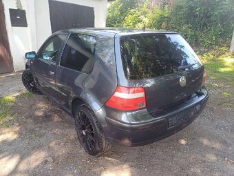 VW Golf 4 1.6 16V 77 kw r.v.2003 - 3