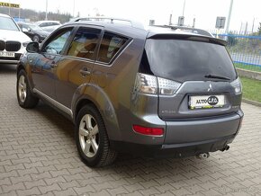 Mitsubishi Outlander 2.2 TD 4x4 7 míst, - 3