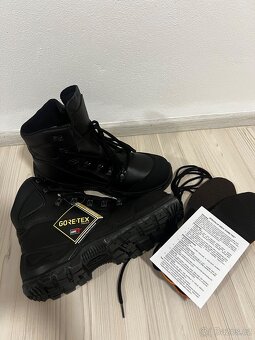 speciální Gore-Tex obuv PČR - 3