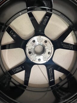 Alu kola 5x112 Volkswagen R19 original Estoril nové - 3