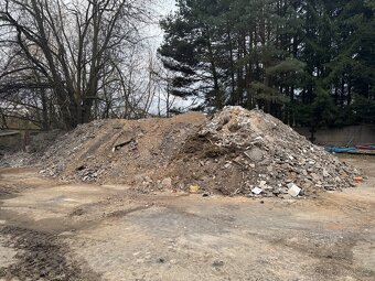 Hlína, kamení, suť hledám odvoz - 3