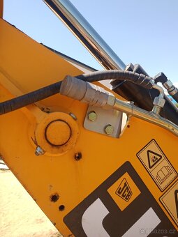 Prodám JCB 3cx Compact – traktor bagr, DPH se již neplatí - 3