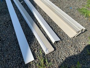 Poplastované lišty koutové - 41 ks - 3