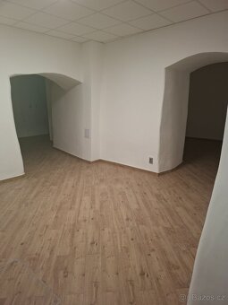 Pronájem obchodního prostoru 210m2 Praha 1 - 3