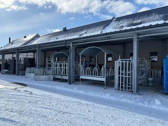 Příkrmiště čtyřhranné - 3