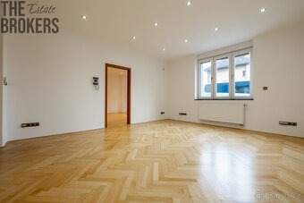 Prodej bytu s vlastním wellness, 3+1, 95 m2 s pozemkem 610 m - 3