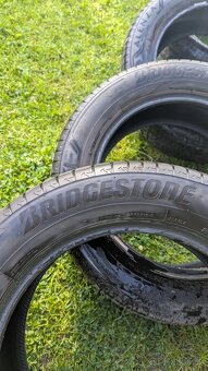 Bridgestone Alenza 001 215/60 R17 96H - 3