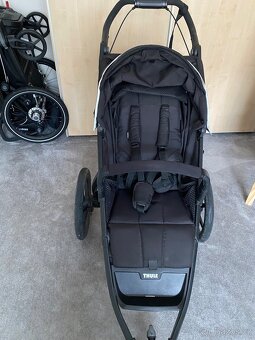 Thule Urban Glide 2 - 3