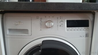 SUŠIČKA WHIRLPOOL - 3