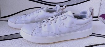 KOŽENÉ BOTASKY NIKE - vel. 45,5 - 3