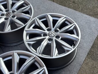 AUDI SKODA VW SEAT 5X112 R17 7J ET34 - 3