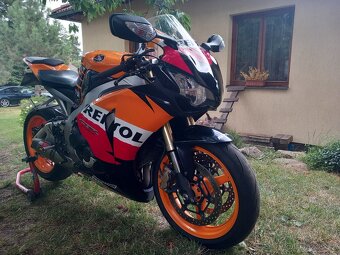 Honda CBR 1000RR REPSOL - 3