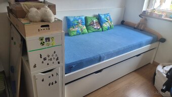 Ikea dvoupostel ( s pristylkou) - 3