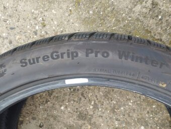 Gripmax SureGrip Pro Winter 275/35 R21 - 3