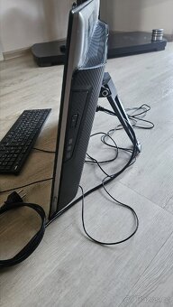 Lenovo IdeaCentr B550 - 3