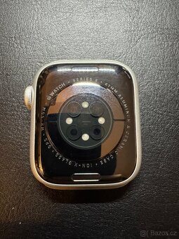 Apple Watch Series 8 Aluminium 41 mm stříbrné - 3