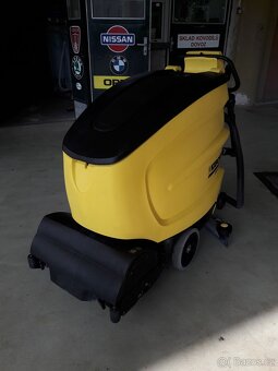 Podlahový mycí stroj Karcher BR 55/60 s vlastním pojezdem - 3