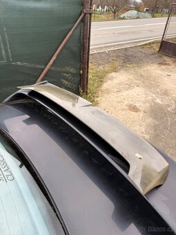 Křídlo octavia 1 rs kombi - 3