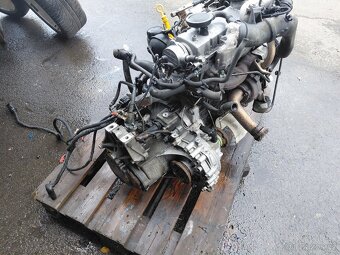 VW GOLF 4  1.9TDI motor - 3