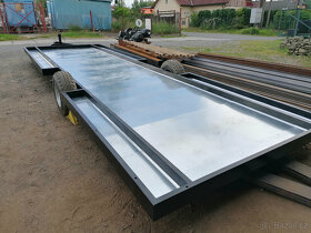 Obytný dům, podvozek, ocelové pergoly. - 3