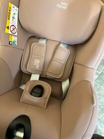 Autosedačka Britax Römer Dualfix 5Z - Dusty Rose - 3