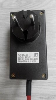 Udržovací auto nabíječka 6 a 12V - 3