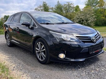 TOYOTA AVENSIS 1.8i 108KW,2014,130KM,EXECUTIVE,NÁDHERNÝ STAV - 3