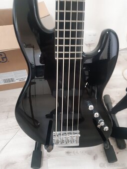 Prodám baskytaru Fender squier deluxe active V - 3