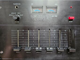 PRODÁM STARÝ KOMPAKTNÍ MIX PULT VIVANCO MX 700 - 3