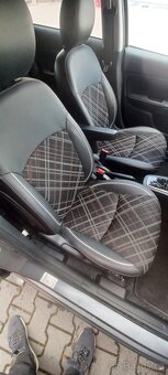 MITSUBISHI SPACE STAR - 3