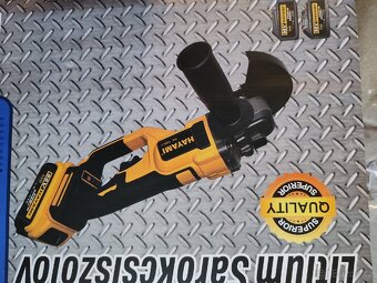 Prodám Aku úhlovou brusku 2x 5ah baterie - 3