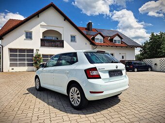 Škoda Fabia 3 Facelift 64tkm Senzory Výhřev 2019 - 3
