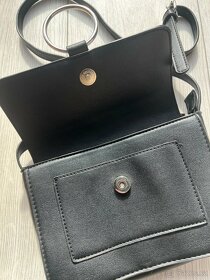 Černá crossbody - 3