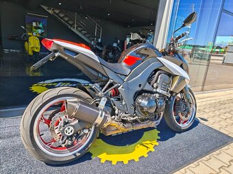 Kawasaki Z 1000 - 3