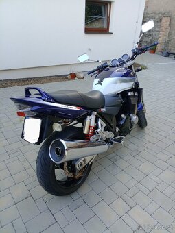 Suzuki GSX 1400 - 3