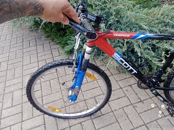 Horské kolo SCOTT 26" - 3