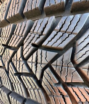 205/55 R16 91H zimní pneumatiky Dunlop (4919) - 3