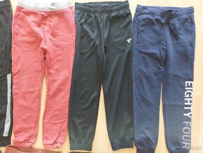 Tepláky, tepláčky 140 a 146, některé nové - 3