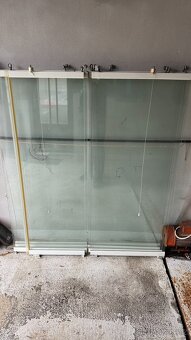 Otočný bezrámové zasklení balkonu - 3