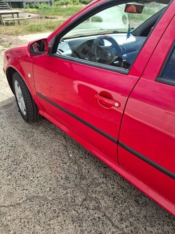 Škoda octavie 16. 75. kW. Benzín - 3