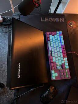 NOTEBOOKY LENOVO — 2000,- OBA - 3