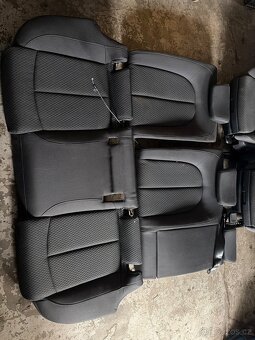 Audi a6 c7 r.v 2018 sedačky - 3