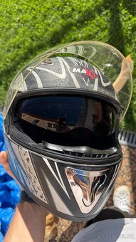 Silniční helma vel. M - 3