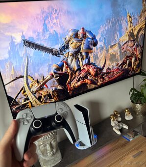 PS5 Slim s mechanikou, top stav, záruka - 3