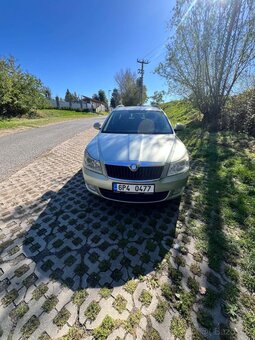 Škoda Octavia 2 Facelift - 3