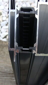 Prodám nové hliníkové dveře .Belgický profil. Aliplast - 3
