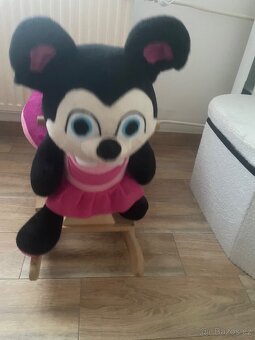 Houpačka Minnie - 3